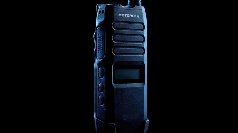 Motorola Solutions TLK 110, vista tres cuartos