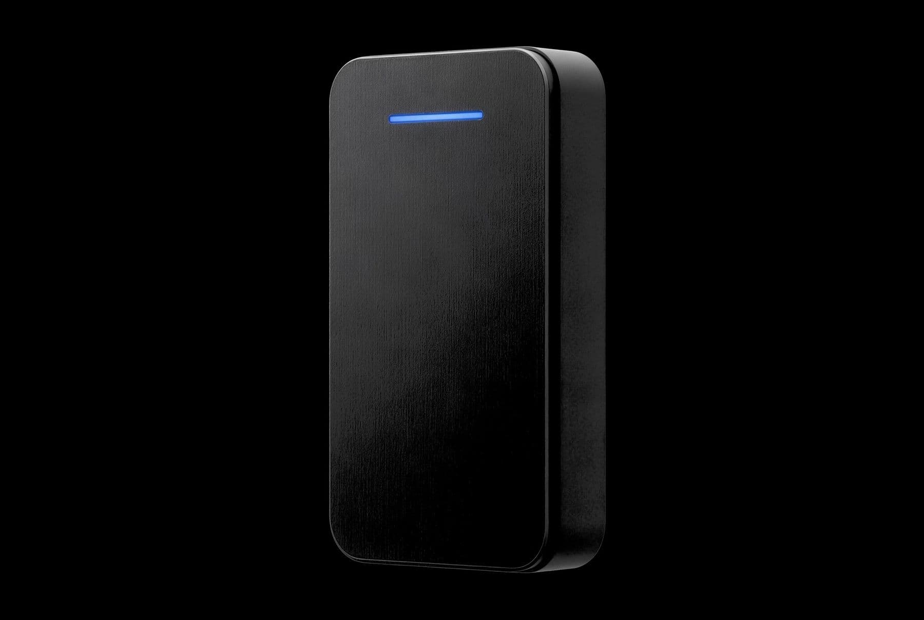 Avigilon Alta, lector de control de acceso con credencial móvil