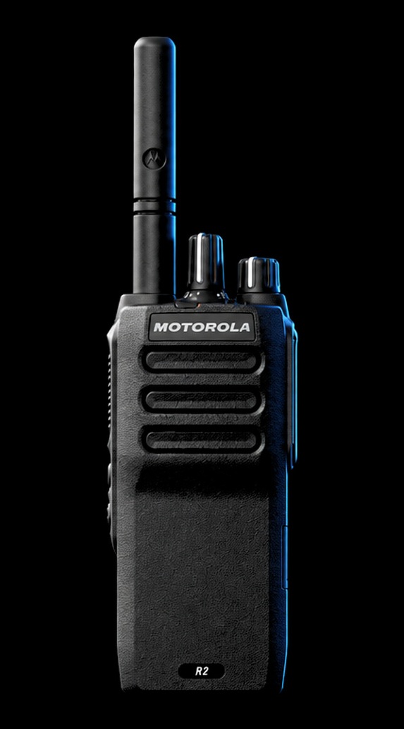 Radio portátil digital Motorola Solutions MOTOTRBO R2, vista frontal